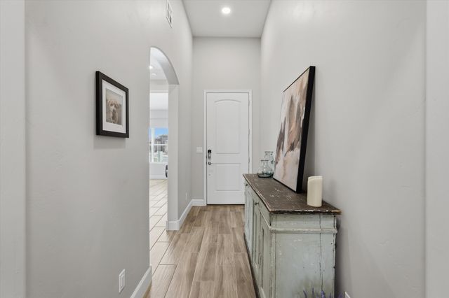 4025 Windy Road NE, Rio Rancho, NM 87144