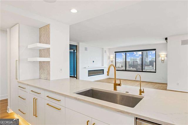 3481 Lakeside Drive NE P206, Atlanta, GA 30326