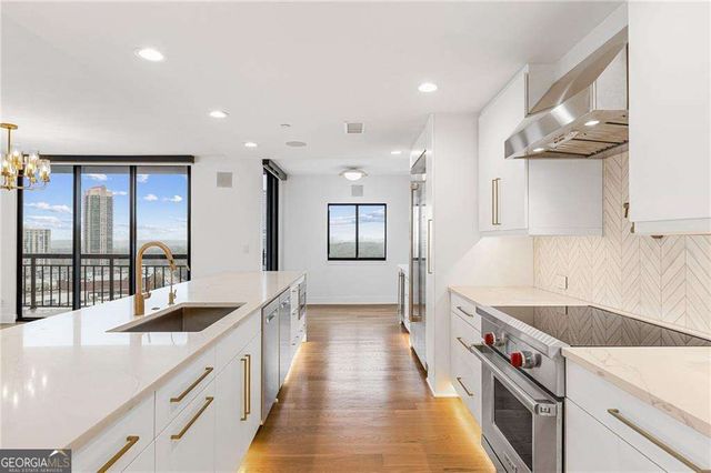 3481 Lakeside Drive NE P206, Atlanta, GA 30326