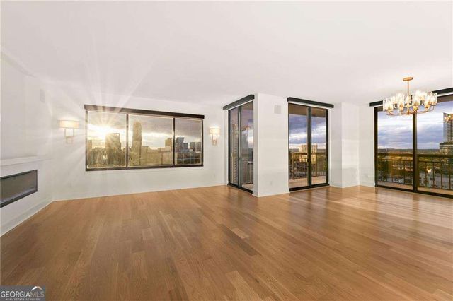 3481 Lakeside Drive NE P206, Atlanta, GA 30326