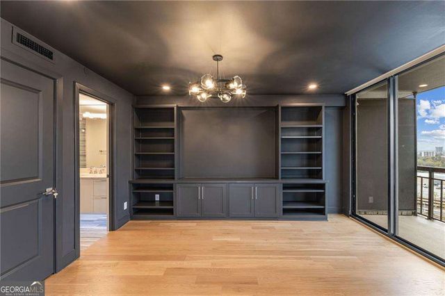 3481 Lakeside Drive NE P206, Atlanta, GA 30326