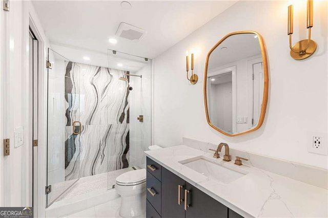 3481 Lakeside Drive NE P206, Atlanta, GA 30326