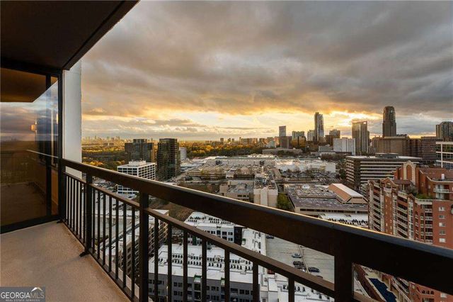 3481 Lakeside Drive NE P206, Atlanta, GA 30326