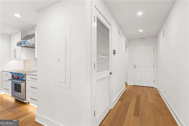 3481 Lakeside Drive NE P206, Atlanta, GA 30326