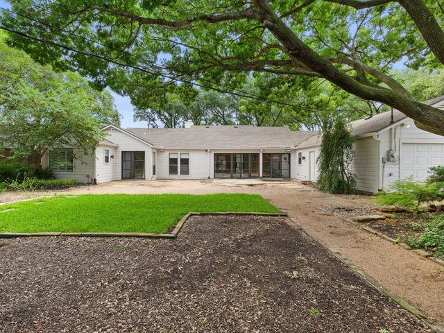 6801 Winding Rose Trail, Dallas, TX 75252