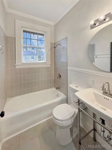 445 Earl Place, Montgomery, AL 36104