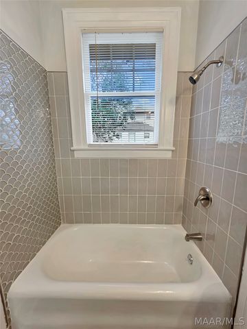 445 Earl Place, Montgomery, AL 36104