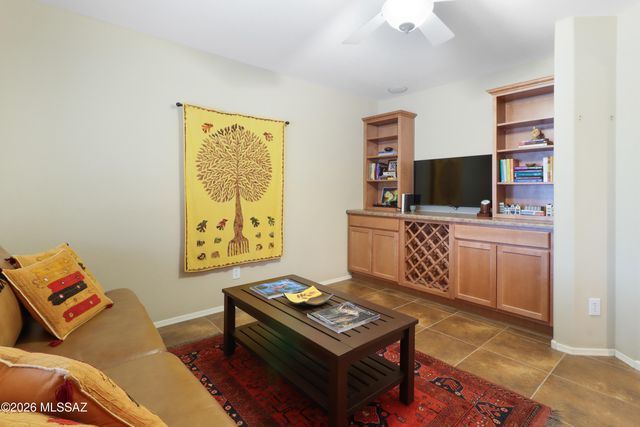 2328 E Desert Pueblo Pass, Green Valley, AZ 85614