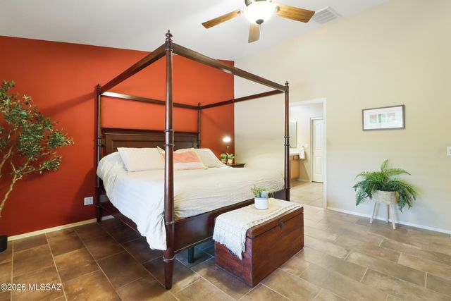 2328 E Desert Pueblo Pass, Green Valley, AZ 85614