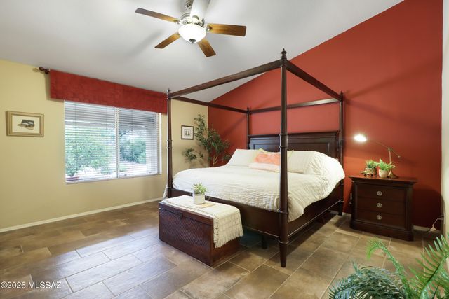 2328 E Desert Pueblo Pass, Green Valley, AZ 85614