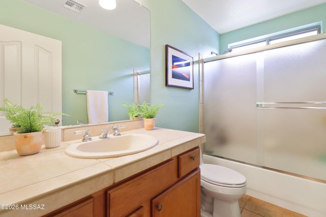 2328 E Desert Pueblo Pass, Green Valley, AZ 85614