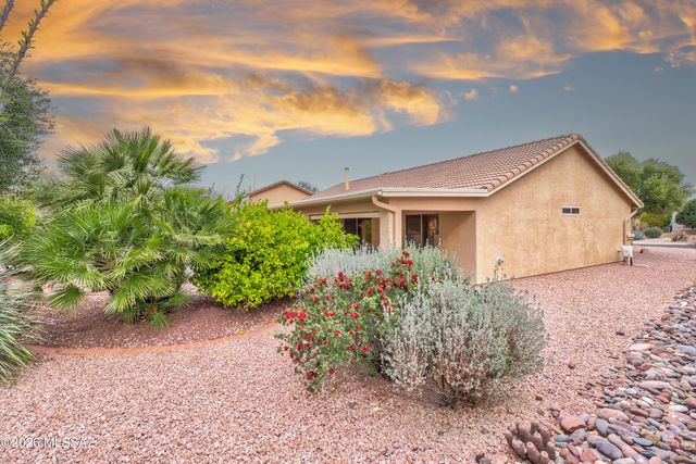 2328 E Desert Pueblo Pass, Green Valley, AZ 85614