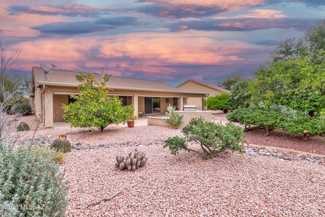 2328 E Desert Pueblo Pass, Green Valley, AZ 85614