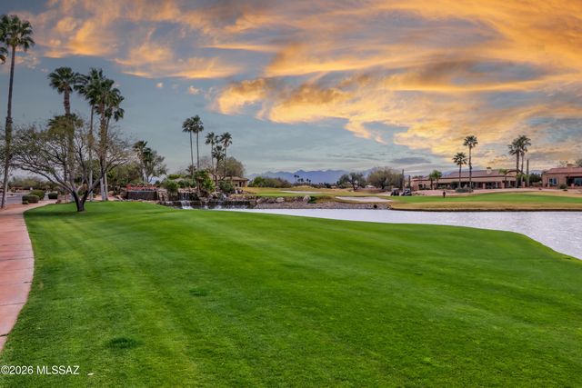 2328 E Desert Pueblo Pass, Green Valley, AZ 85614