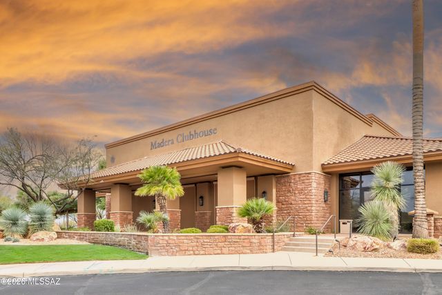 2328 E Desert Pueblo Pass, Green Valley, AZ 85614