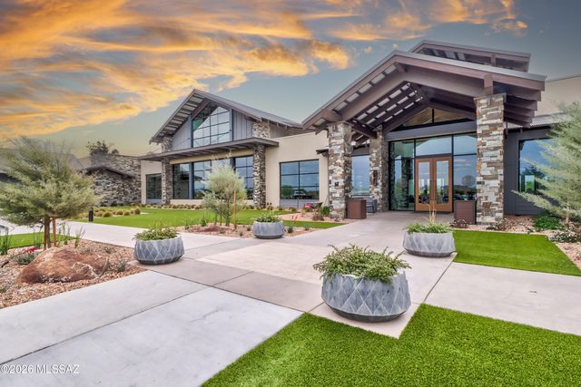 2328 E Desert Pueblo Pass, Green Valley, AZ 85614