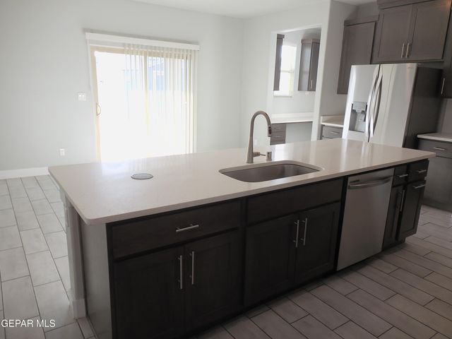 2245 ROCKY TERRACE Place, El Paso, TX 79911