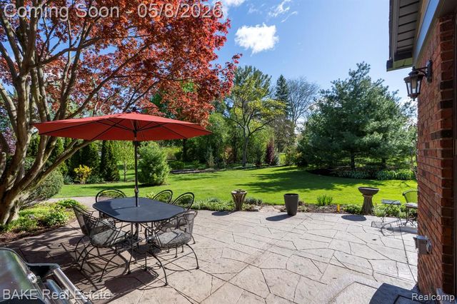 12910 Drury Lane, Plymouth, MI 48170