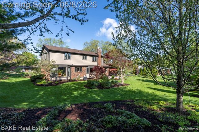 12910 Drury Lane, Plymouth, MI 48170