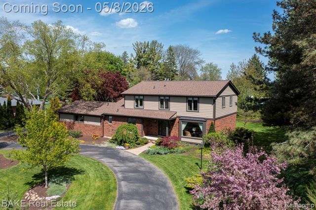 12910 Drury Lane, Plymouth, MI 48170