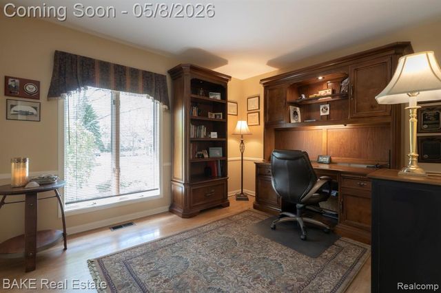 12910 Drury Lane, Plymouth, MI 48170