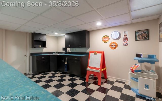 12910 Drury Lane, Plymouth, MI 48170