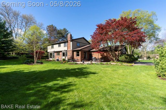 12910 Drury Lane, Plymouth, MI 48170
