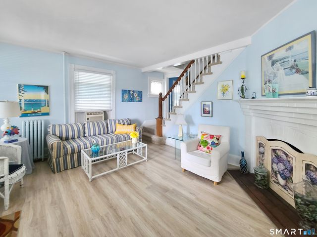 12 Elliott Avenue, New London, CT 06320