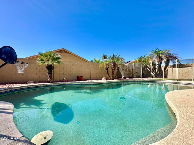 12933 W MONTEREY Way, Avondale, AZ 85392