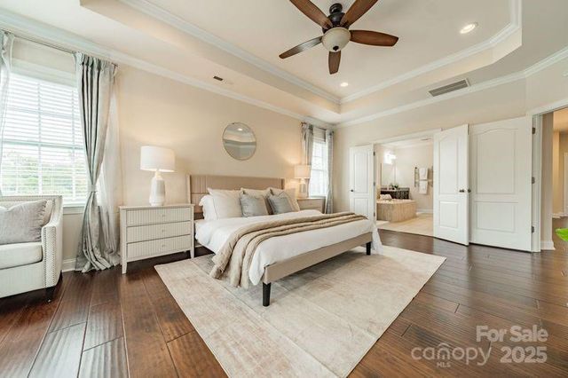 2762 Red Maple Lane, Harrisburg, NC 28075