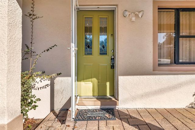 1021 HOLLYWOOD AVENUE, Eustis, FL 32726