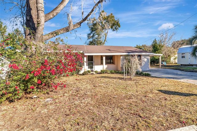 1021 HOLLYWOOD AVENUE, Eustis, FL 32726