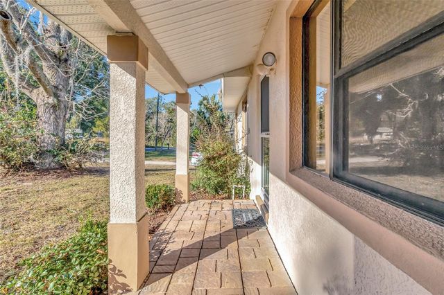 1021 HOLLYWOOD AVENUE, Eustis, FL 32726