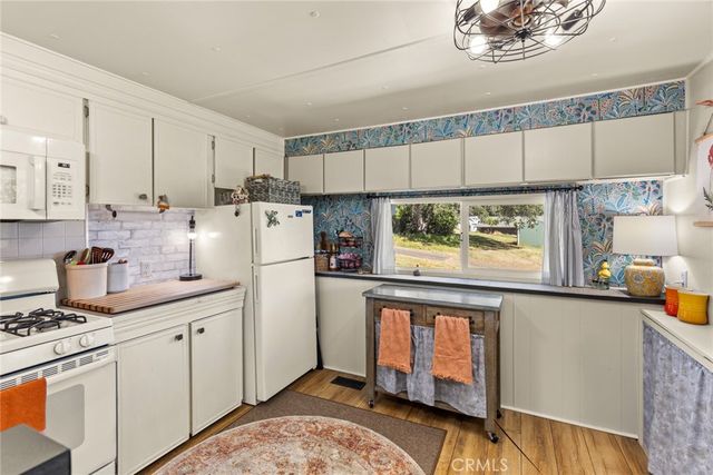 2831 Foothill, Oroville, CA 95966