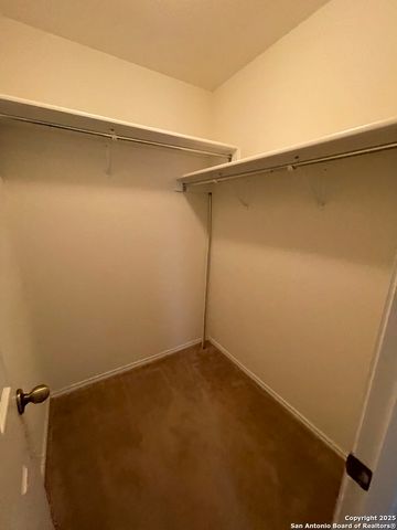 11111 Denae, Live Oak, TX 78233