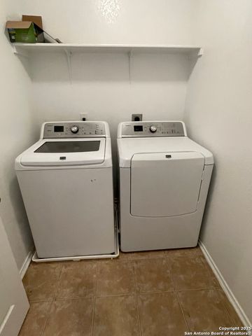 11111 Denae, Live Oak, TX 78233