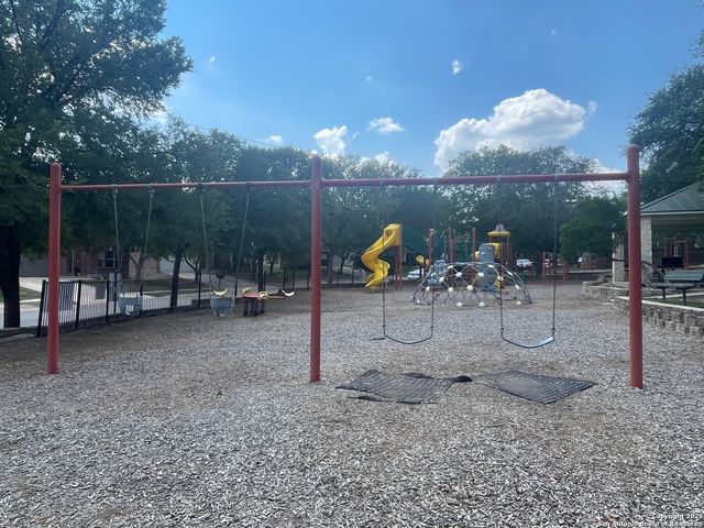 11111 Denae, Live Oak, TX 78233