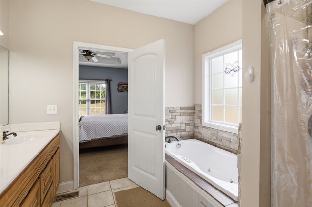 520 Serria Way, Seneca, SC 29678