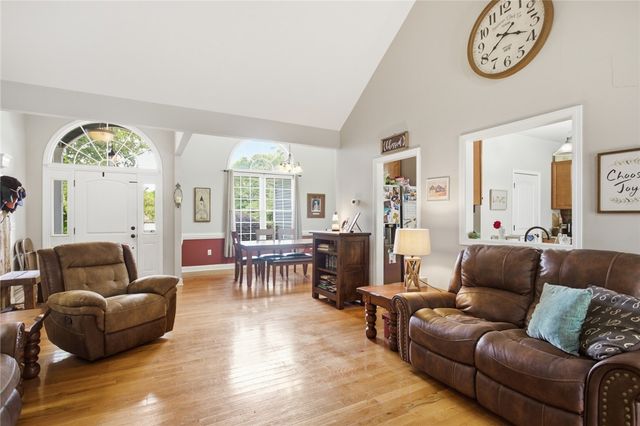 520 Serria Way, Seneca, SC 29678