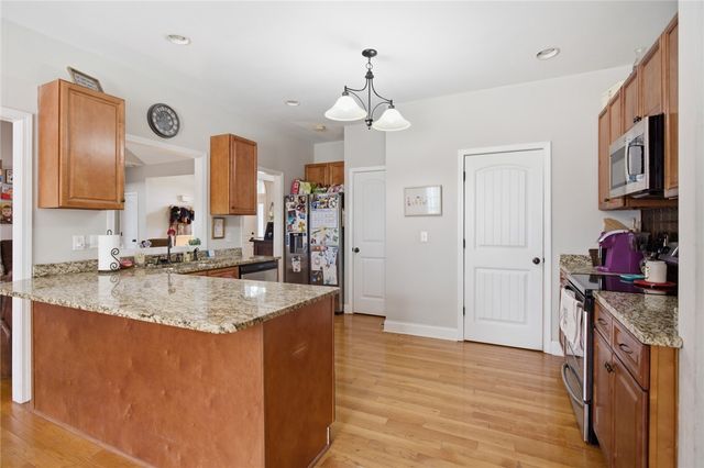 520 Serria Way, Seneca, SC 29678