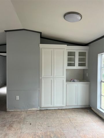 105 Earl Road, Huntsville, TX 77320