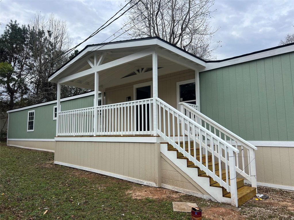 105 Earl Road, Huntsville, TX 77320