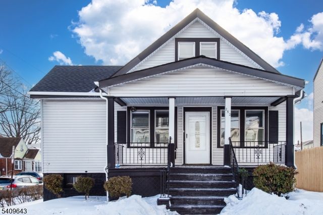 252 Keer Ave, Newark City, NJ 07112