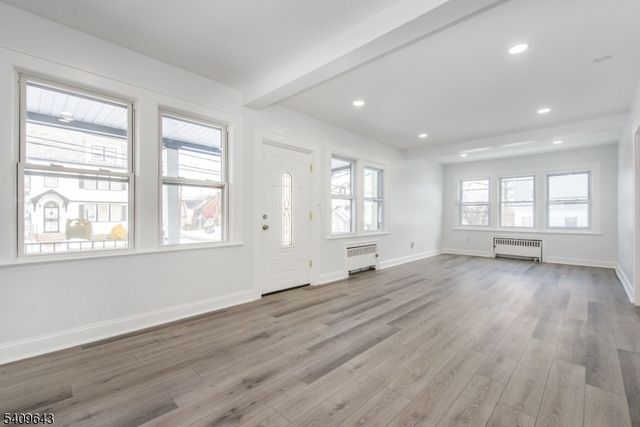 252 Keer Ave, Newark City, NJ 07112