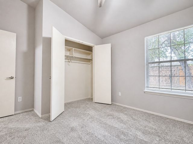 800 Bracken Place, Arlington, TX 76017