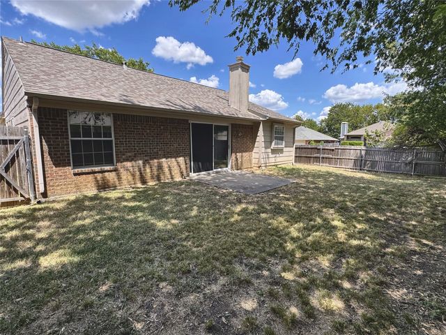 800 Bracken Place, Arlington, TX 76017