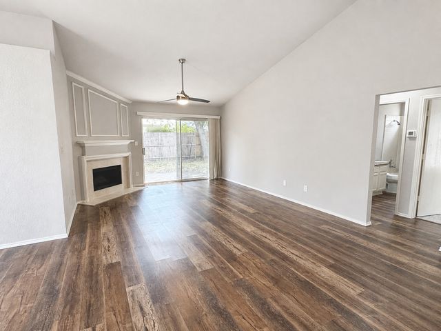 800 Bracken Place, Arlington, TX 76017