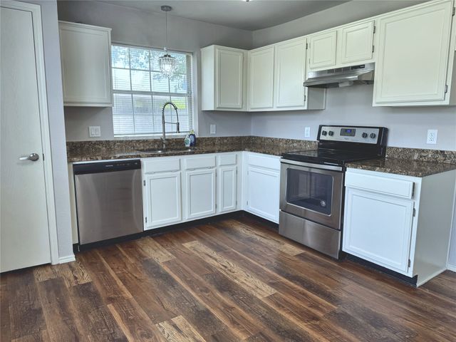 800 Bracken Place, Arlington, TX 76017