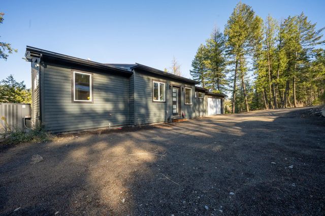 21125 N Byrne Ln, Nine Mile Falls, WA 99026