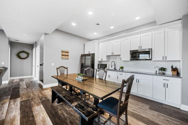 21125 N Byrne Ln, Nine Mile Falls, WA 99026
